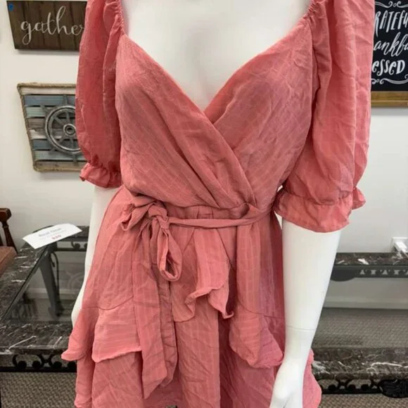 Pink Wrap Dress with Puff Sleeves & Layered Ruffle Hem – Feminine A‑Line Silhoue - Picture 4 of 7